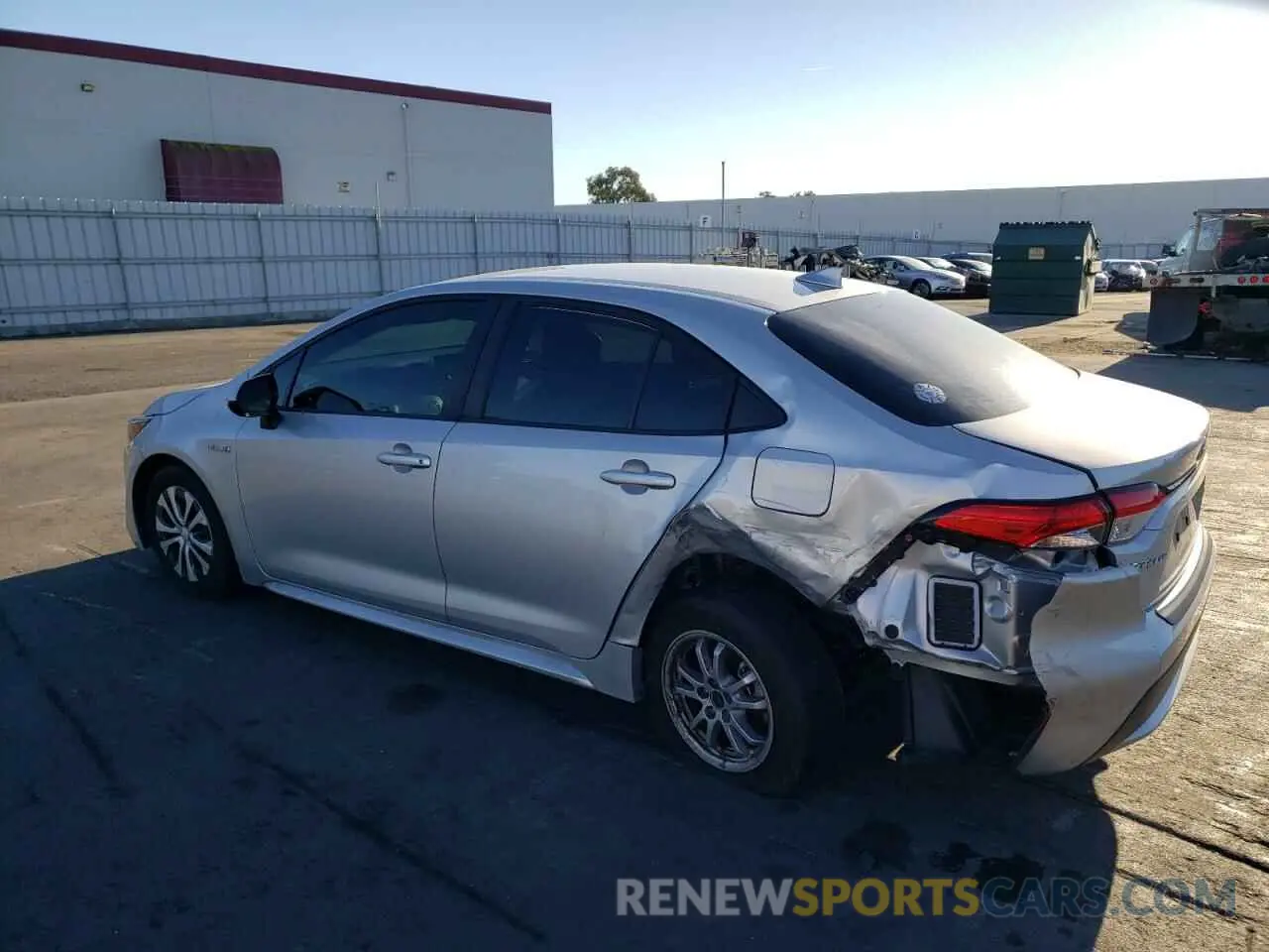 2 Photograph of a damaged car JTDEBRBE6LJ015159 TOYOTA COROLLA 2020