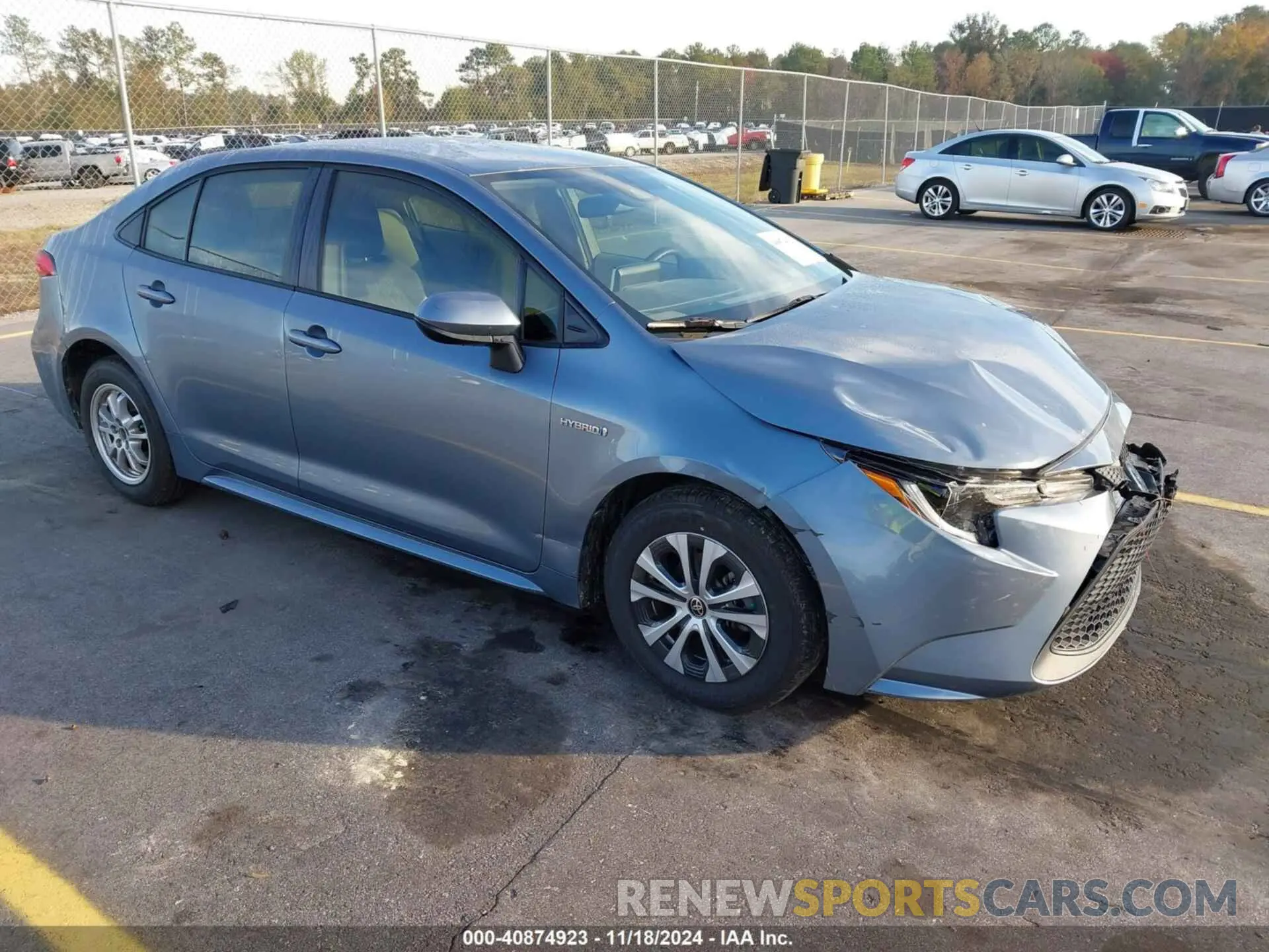 1 Photograph of a damaged car JTDEBRBE6LJ015274 TOYOTA COROLLA 2020