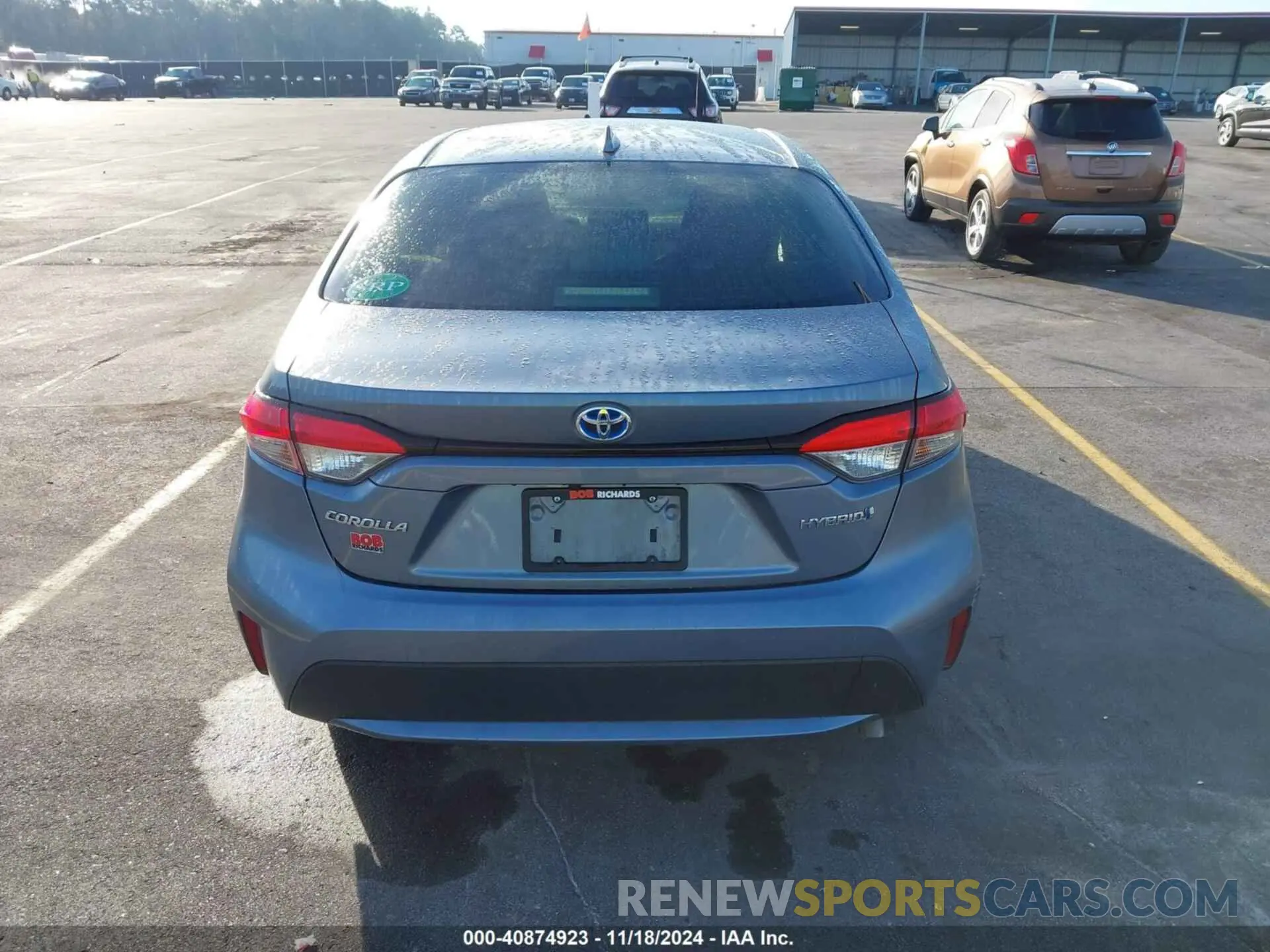 16 Photograph of a damaged car JTDEBRBE6LJ015274 TOYOTA COROLLA 2020