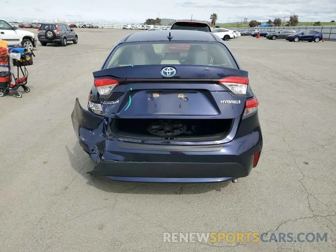 6 Photograph of a damaged car JTDEBRBE6LJ019566 TOYOTA COROLLA 2020