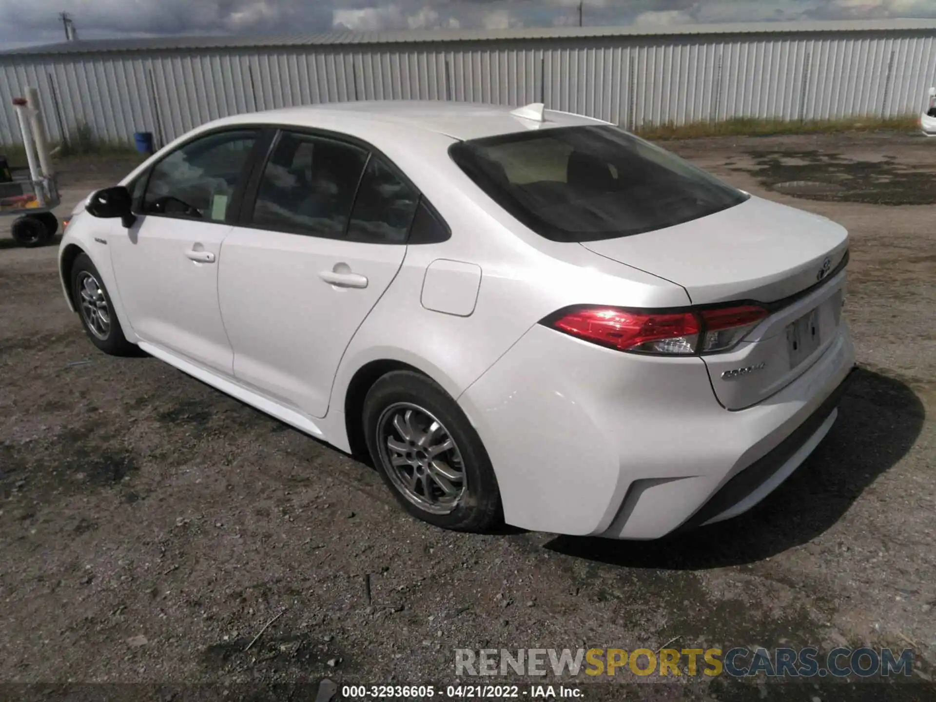 3 Photograph of a damaged car JTDEBRBE6LJ030180 TOYOTA COROLLA 2020