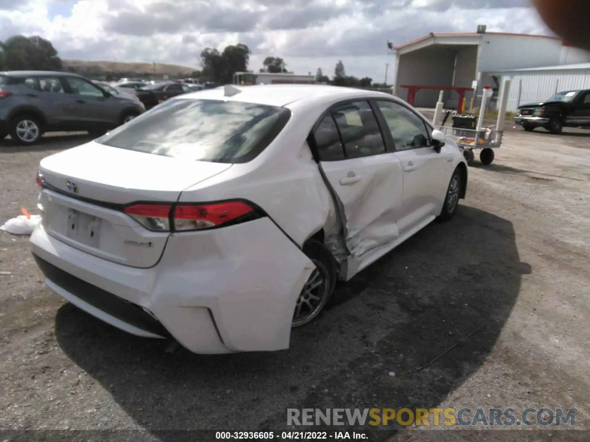 4 Photograph of a damaged car JTDEBRBE6LJ030180 TOYOTA COROLLA 2020