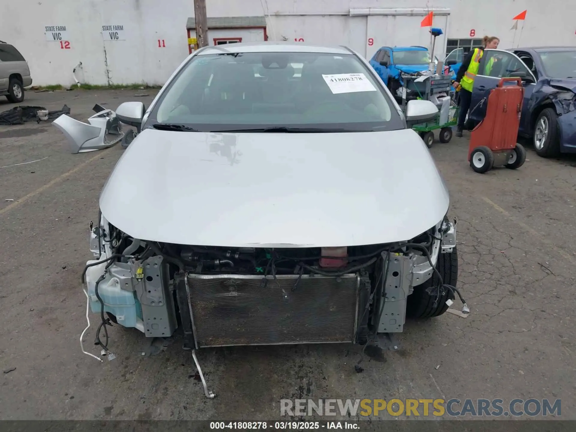 13 Photograph of a damaged car JTDEBRBE7LJ003697 TOYOTA COROLLA 2020