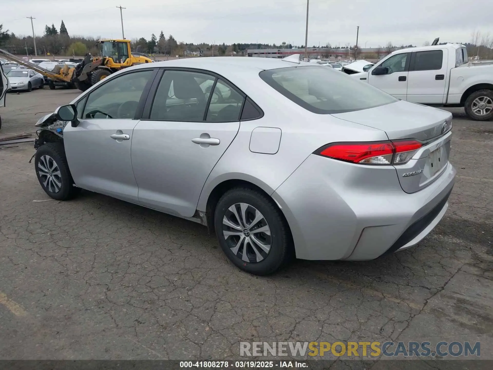 3 Photograph of a damaged car JTDEBRBE7LJ003697 TOYOTA COROLLA 2020