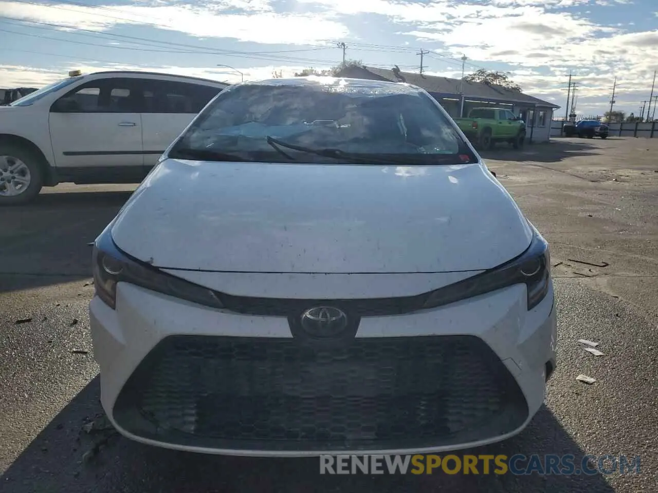 5 Photograph of a damaged car JTDEBRBE7LJ004736 TOYOTA COROLLA 2020