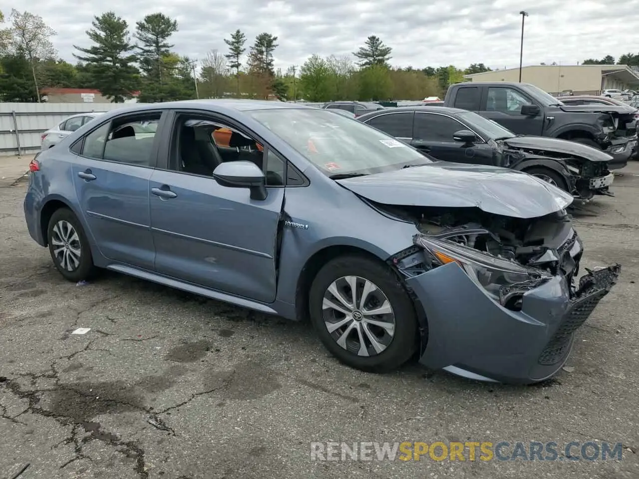 4 Photograph of a damaged car JTDEBRBE7LJ010391 TOYOTA COROLLA 2020