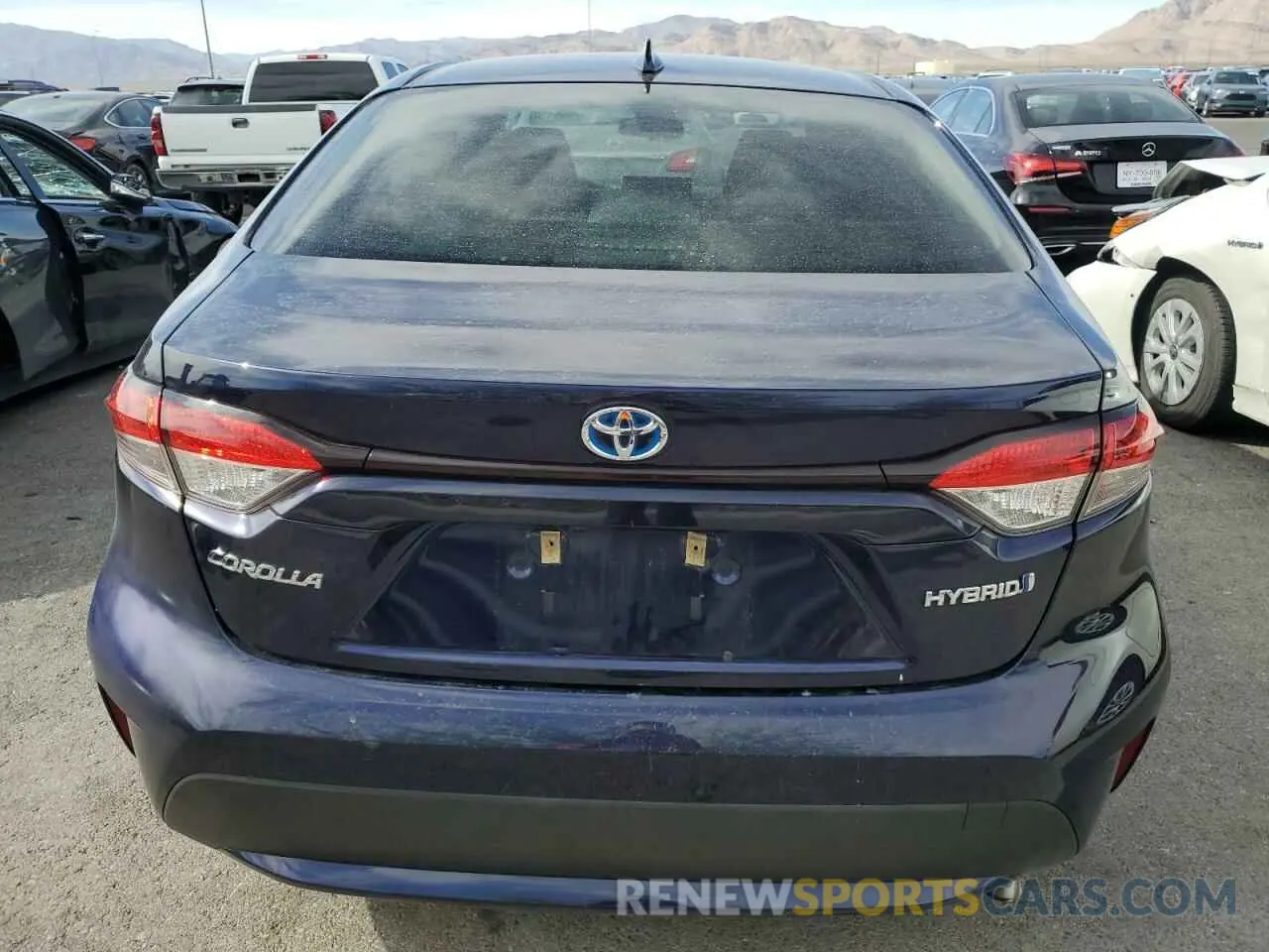 6 Photograph of a damaged car JTDEBRBE7LJ018149 TOYOTA COROLLA 2020