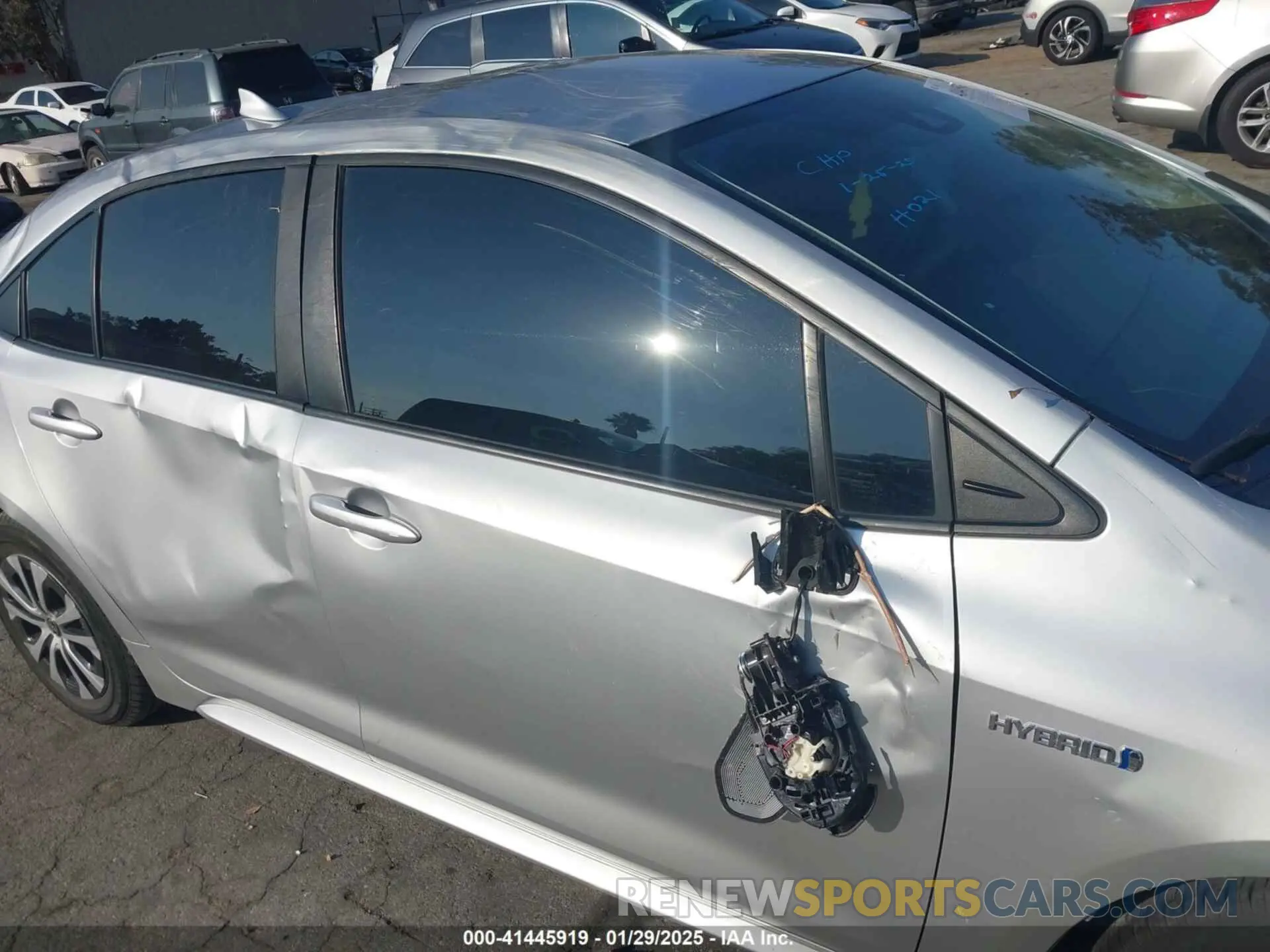 12 Photograph of a damaged car JTDEBRBE7LJ018393 TOYOTA COROLLA 2020