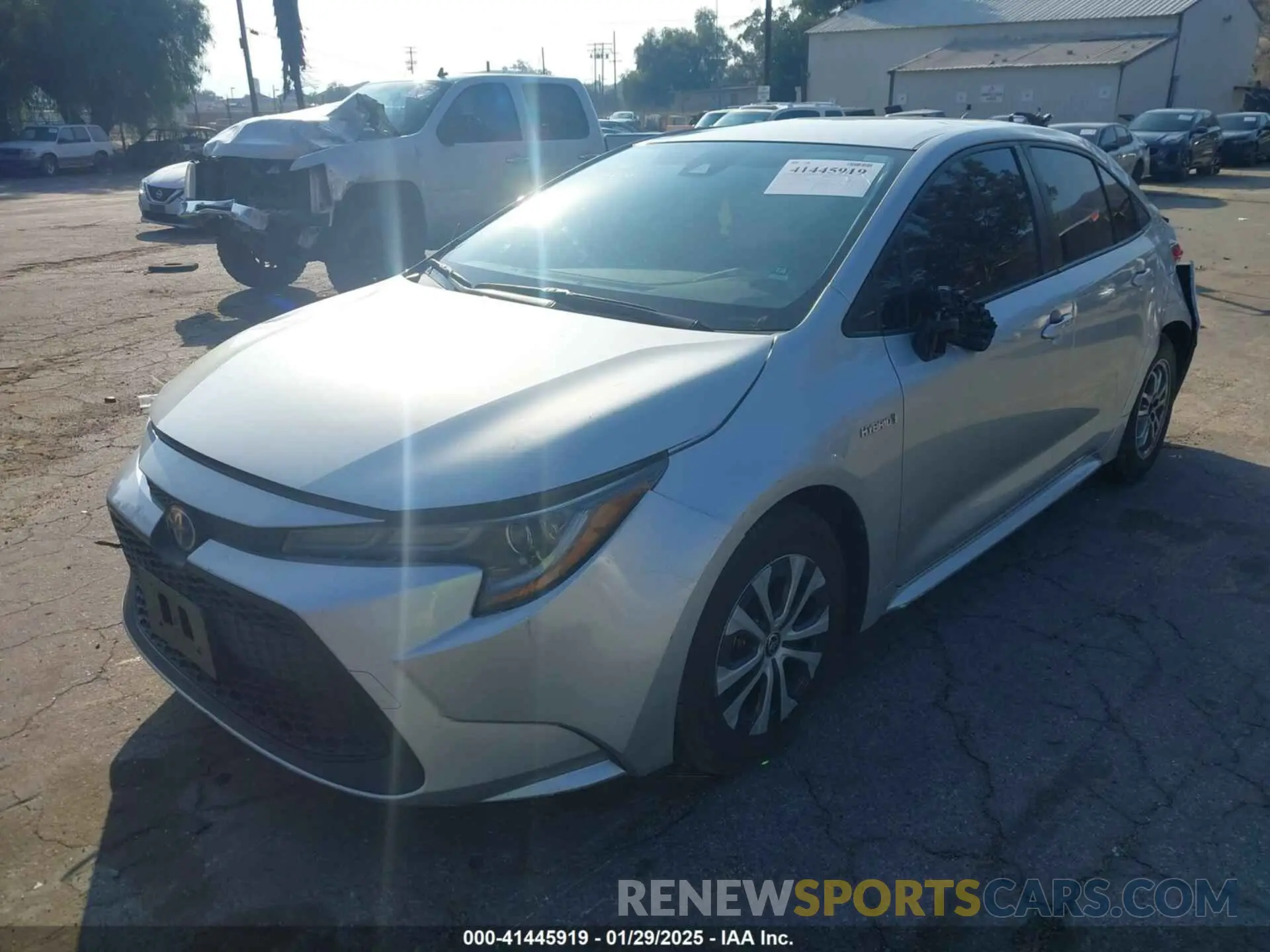 2 Photograph of a damaged car JTDEBRBE7LJ018393 TOYOTA COROLLA 2020
