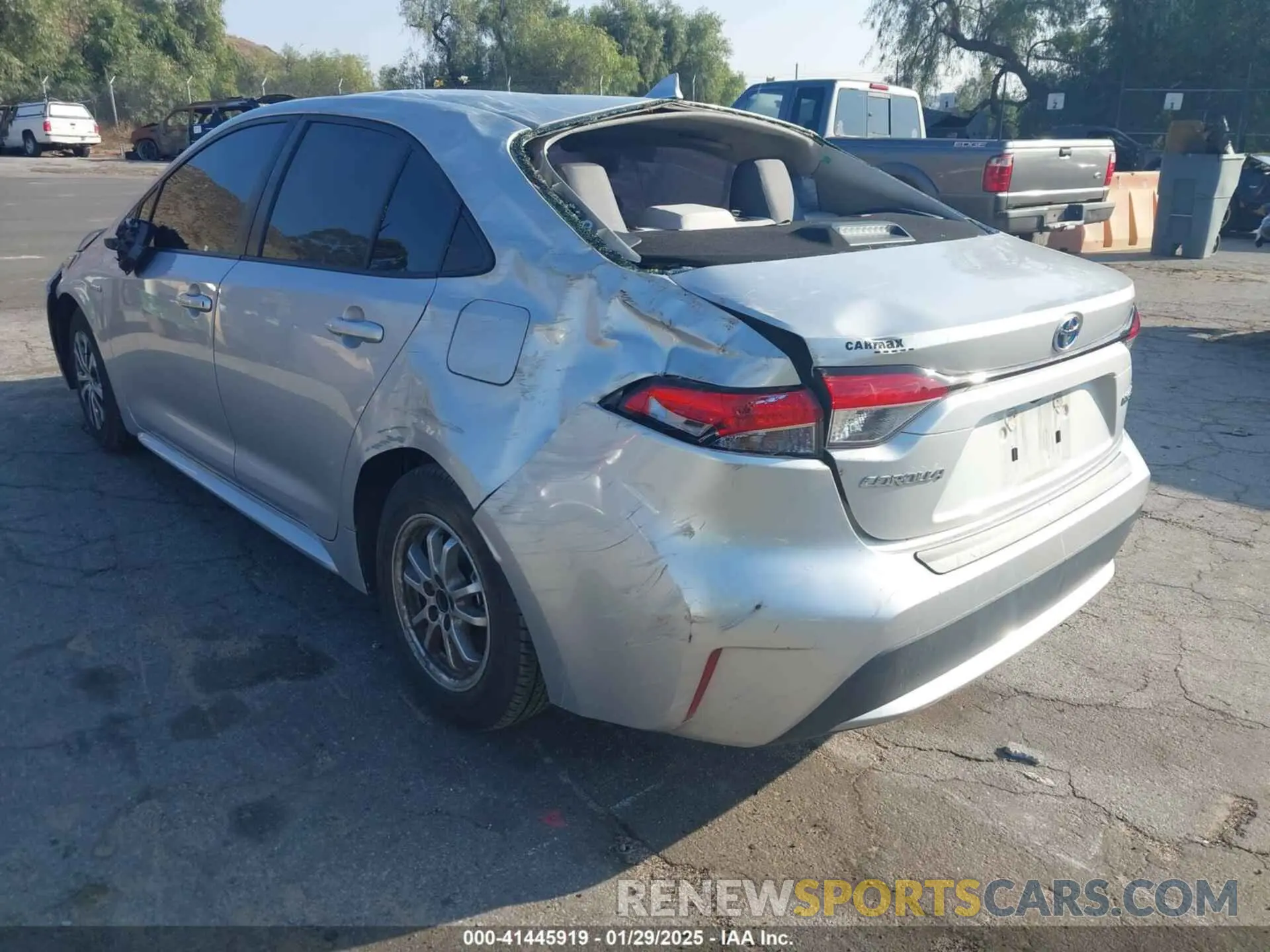 3 Photograph of a damaged car JTDEBRBE7LJ018393 TOYOTA COROLLA 2020