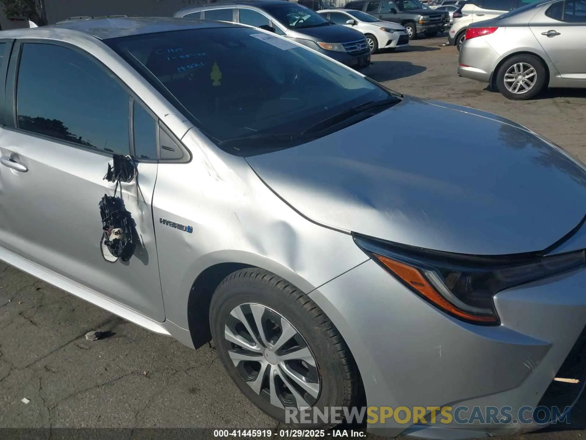 6 Photograph of a damaged car JTDEBRBE7LJ018393 TOYOTA COROLLA 2020