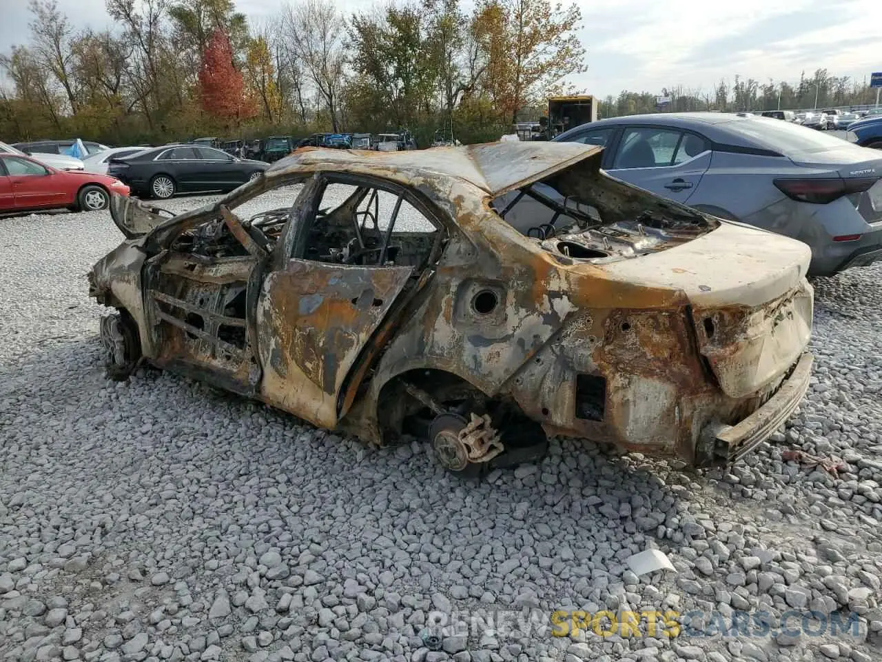 2 Photograph of a damaged car JTDEBRBE7LJ019592 TOYOTA COROLLA 2020