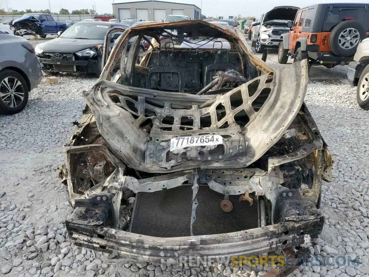 5 Photograph of a damaged car JTDEBRBE7LJ019592 TOYOTA COROLLA 2020