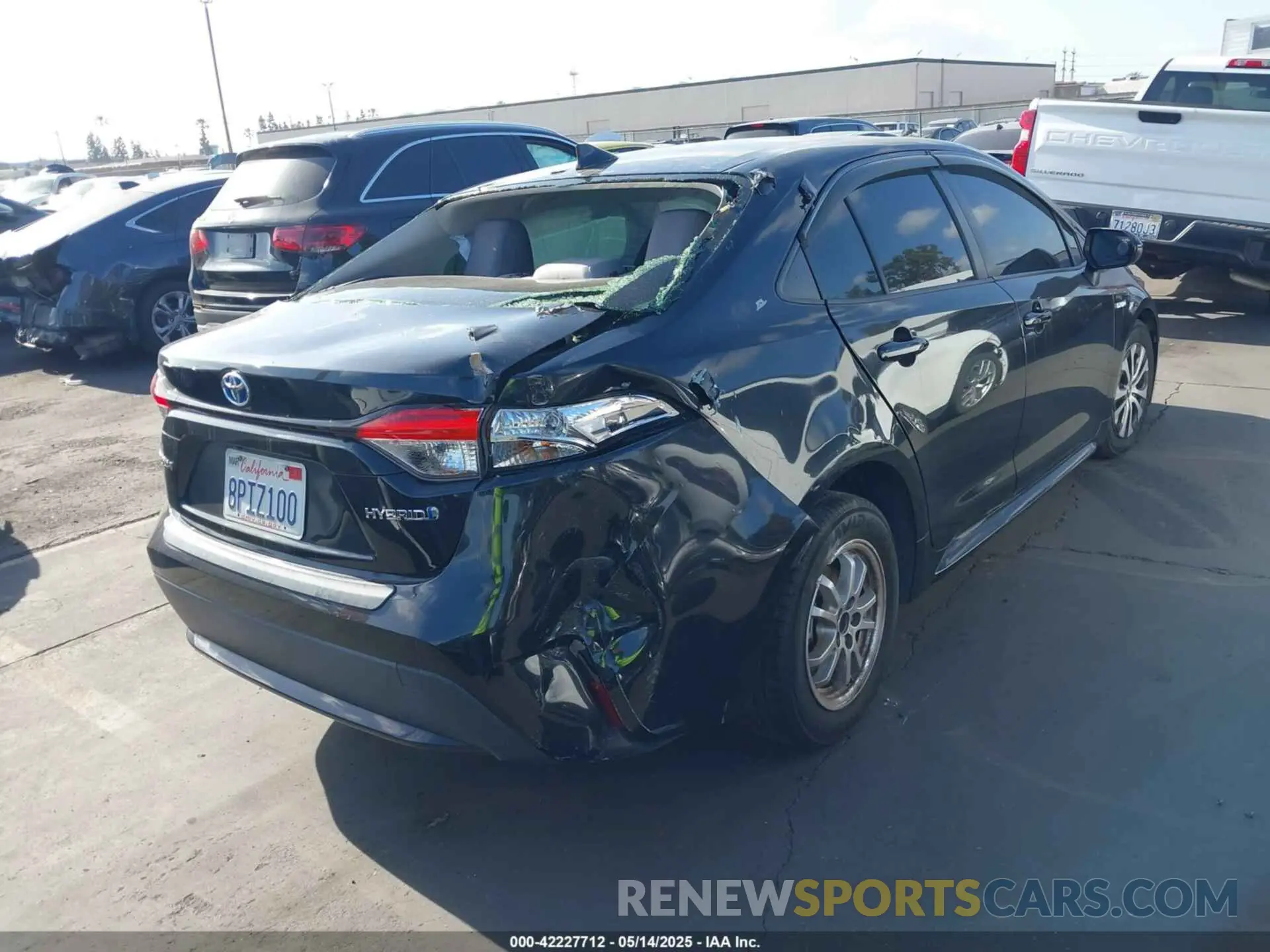 4 Photograph of a damaged car JTDEBRBE7LJ026719 TOYOTA COROLLA 2020