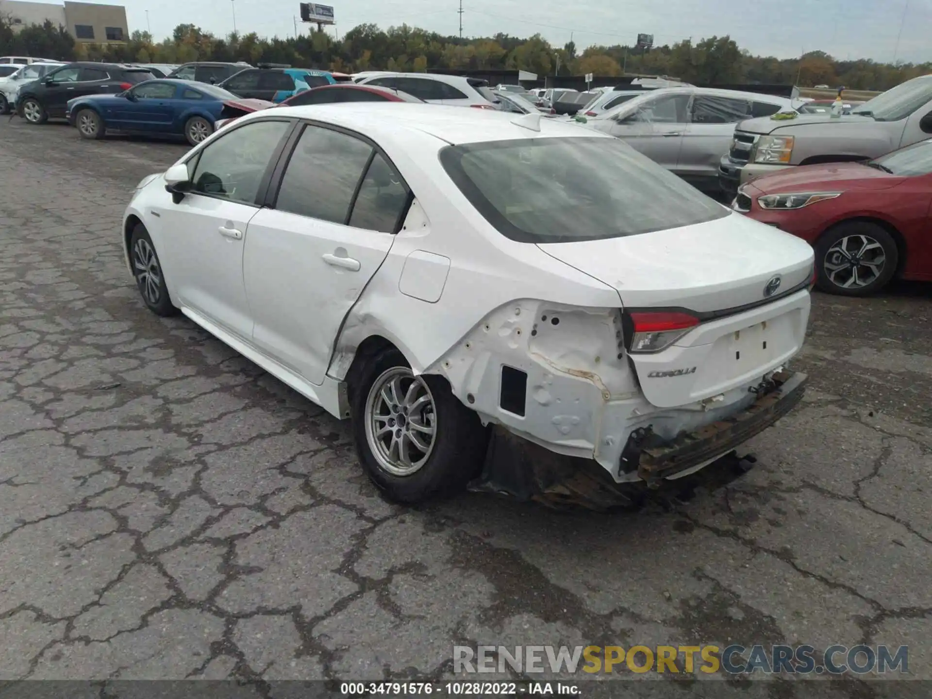 3 Photograph of a damaged car JTDEBRBE7LJ028289 TOYOTA COROLLA 2020