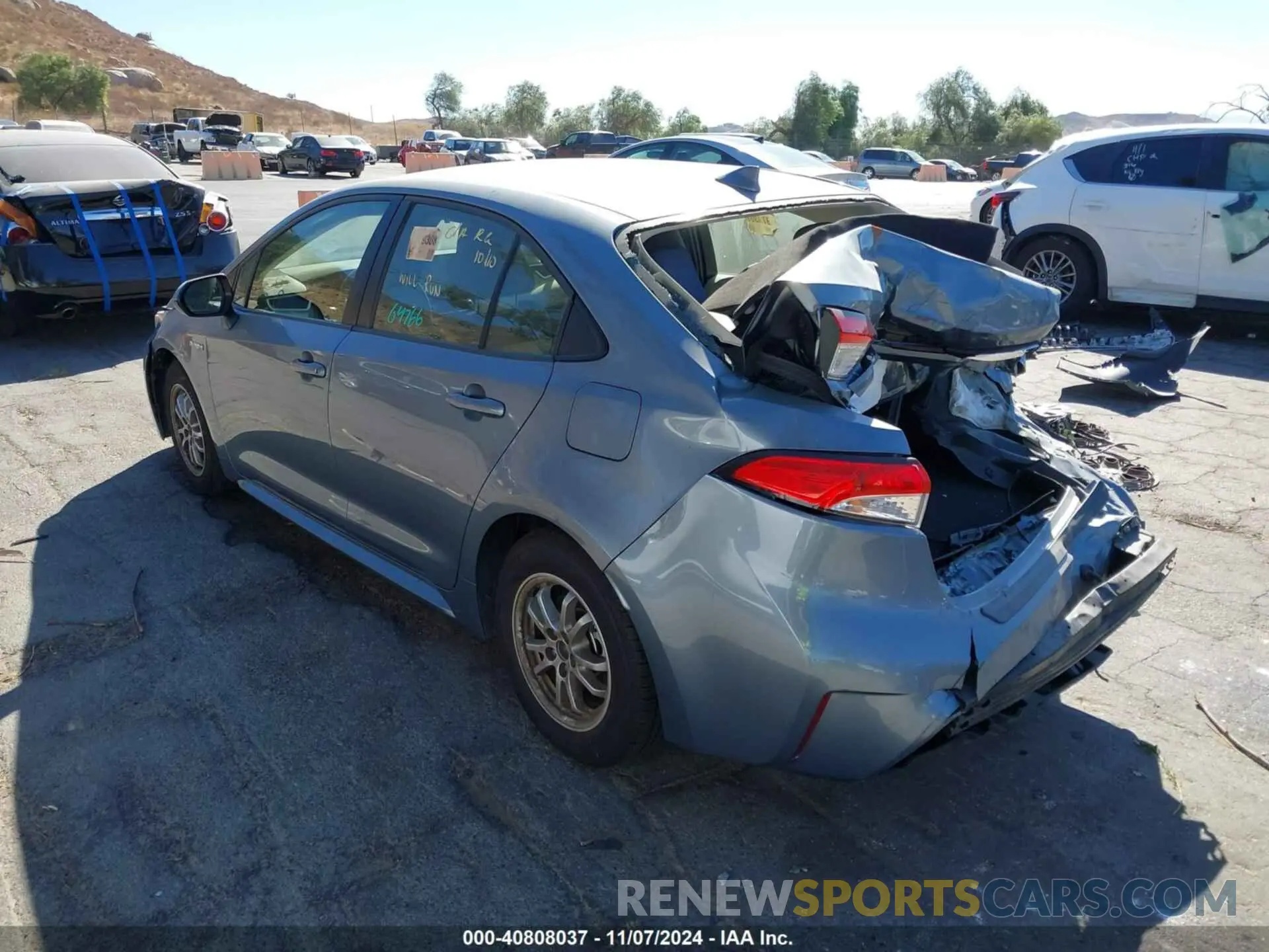 3 Photograph of a damaged car JTDEBRBE7LJ030592 TOYOTA COROLLA 2020