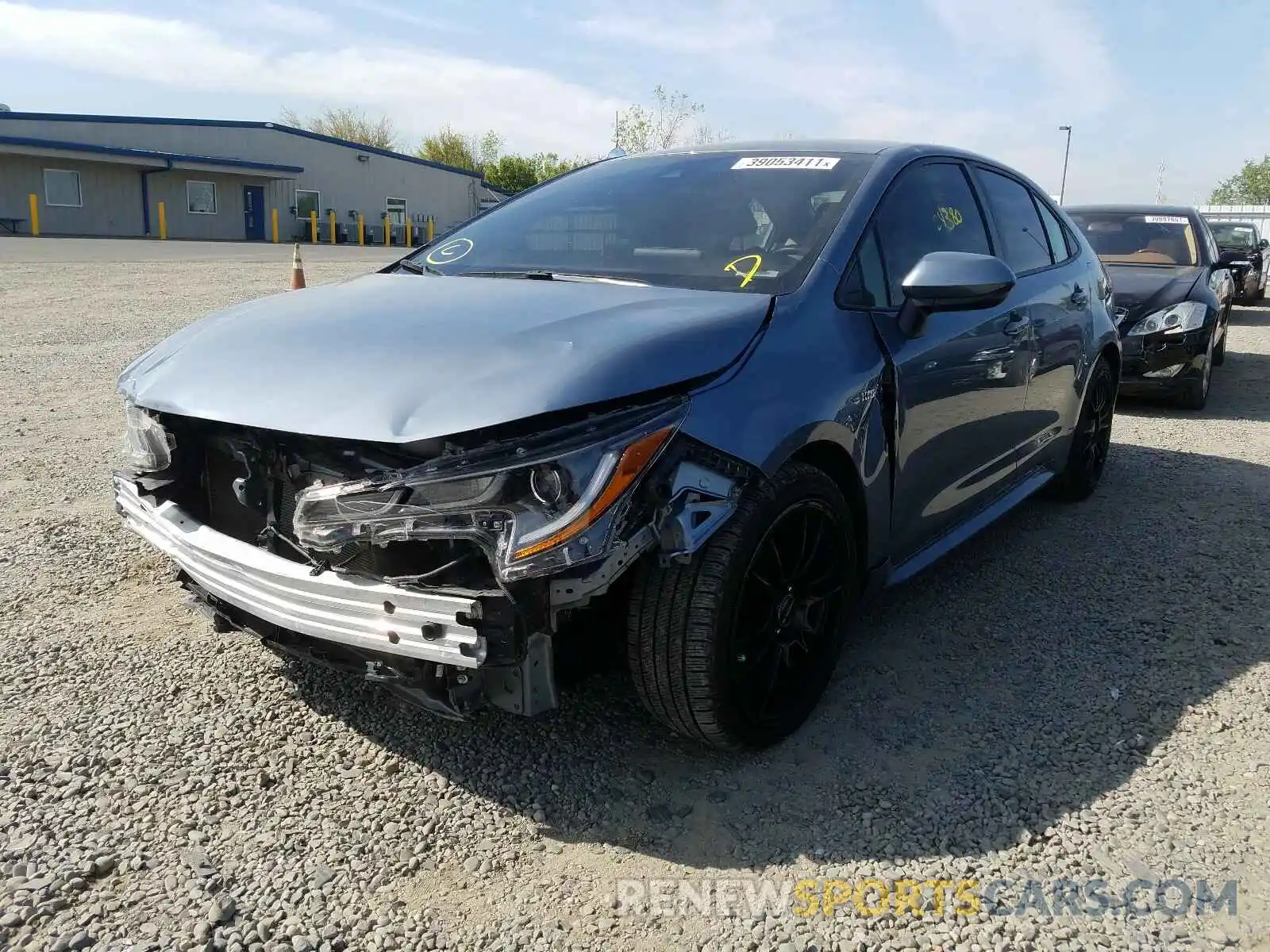 2 Photograph of a damaged car JTDEBRBE8LJ010769 TOYOTA COROLLA 2020