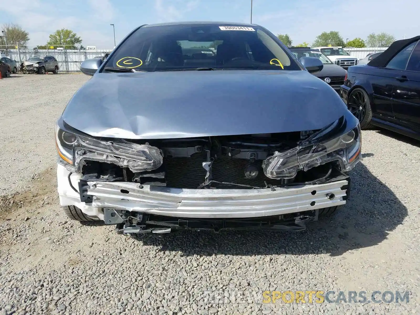 9 Photograph of a damaged car JTDEBRBE8LJ010769 TOYOTA COROLLA 2020