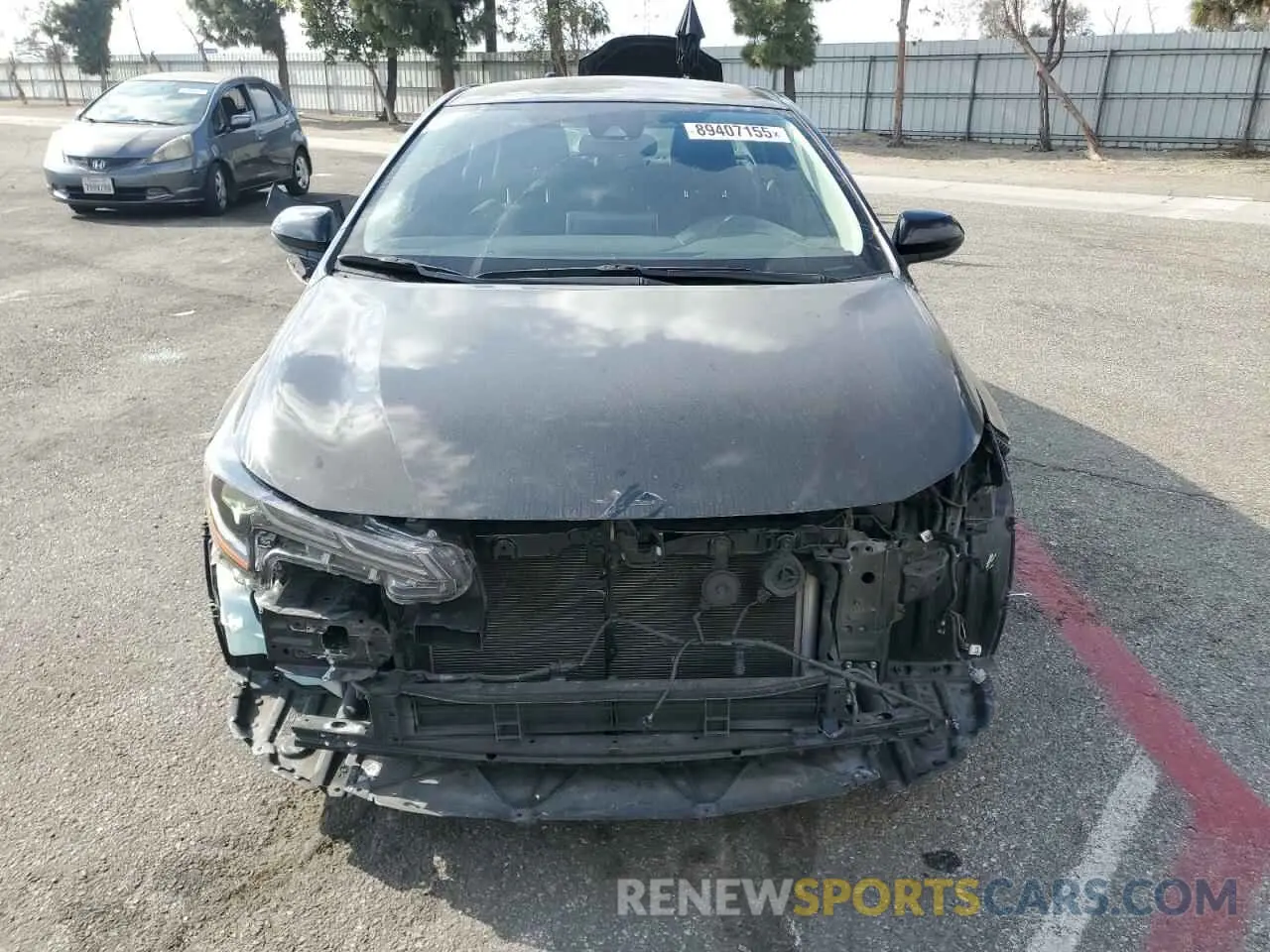 5 Photograph of a damaged car JTDEBRBE8LJ026809 TOYOTA COROLLA 2020