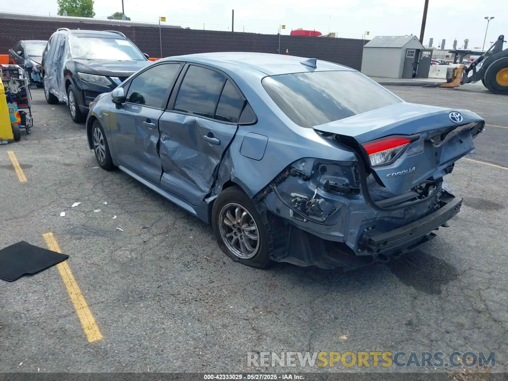 3 Photograph of a damaged car JTDEBRBE9LJ000512 TOYOTA COROLLA 2020
