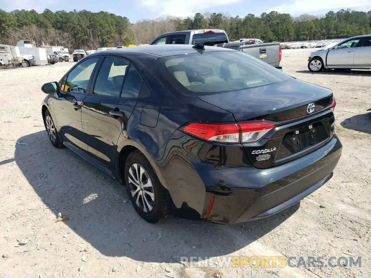 3 Photograph of a damaged car JTDEBRBE9LJ011509 TOYOTA COROLLA 2020