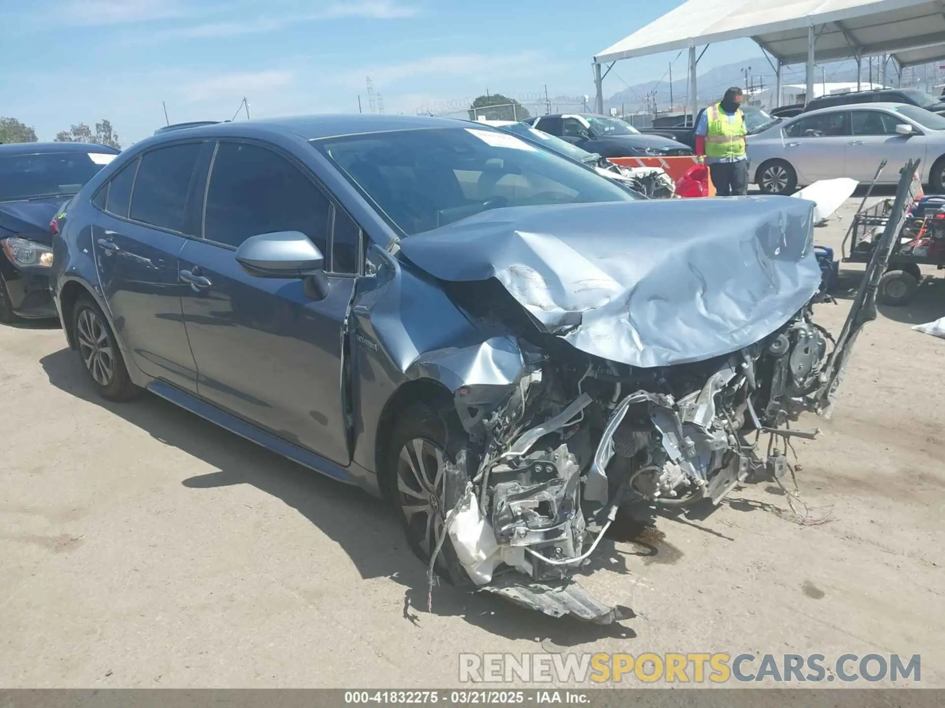 1 Photograph of a damaged car JTDEBRBE9LJ011672 TOYOTA COROLLA 2020