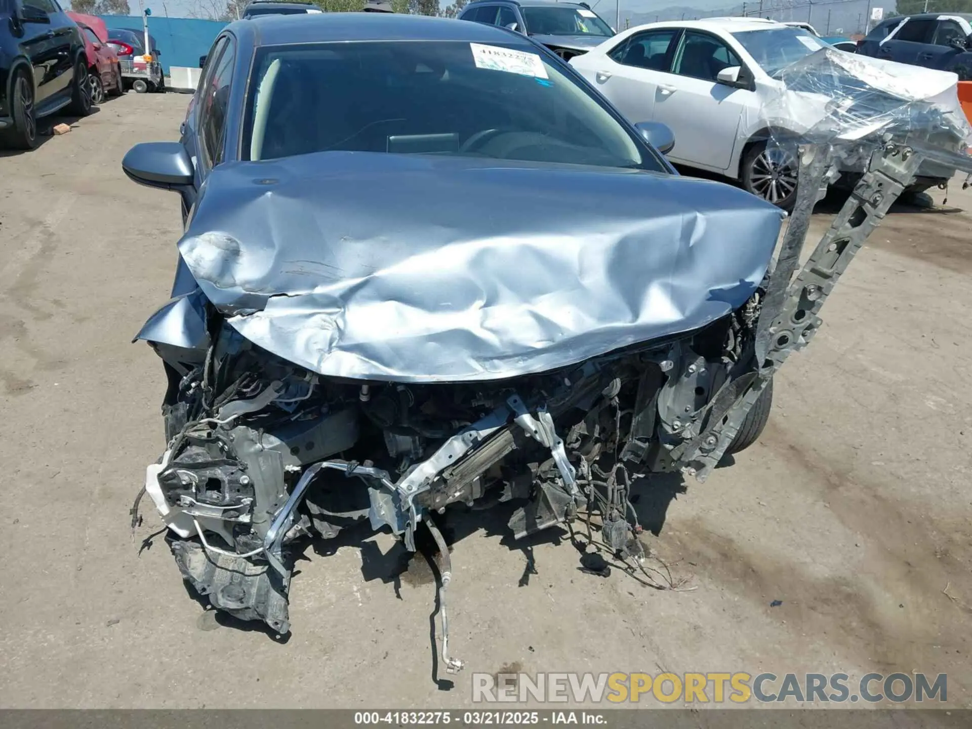 6 Photograph of a damaged car JTDEBRBE9LJ011672 TOYOTA COROLLA 2020