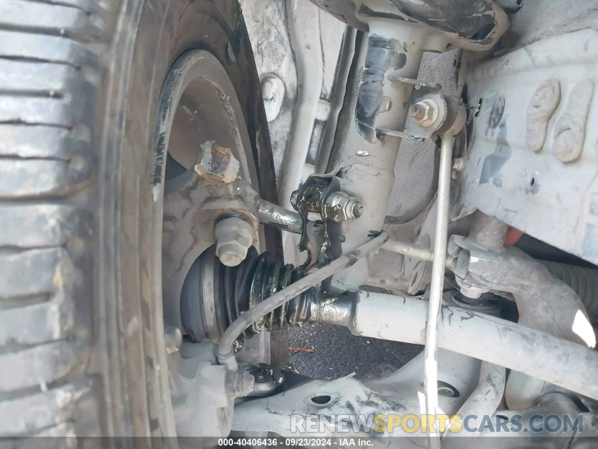 18 Photograph of a damaged car JTDEBRBE9LJ012370 TOYOTA COROLLA 2020
