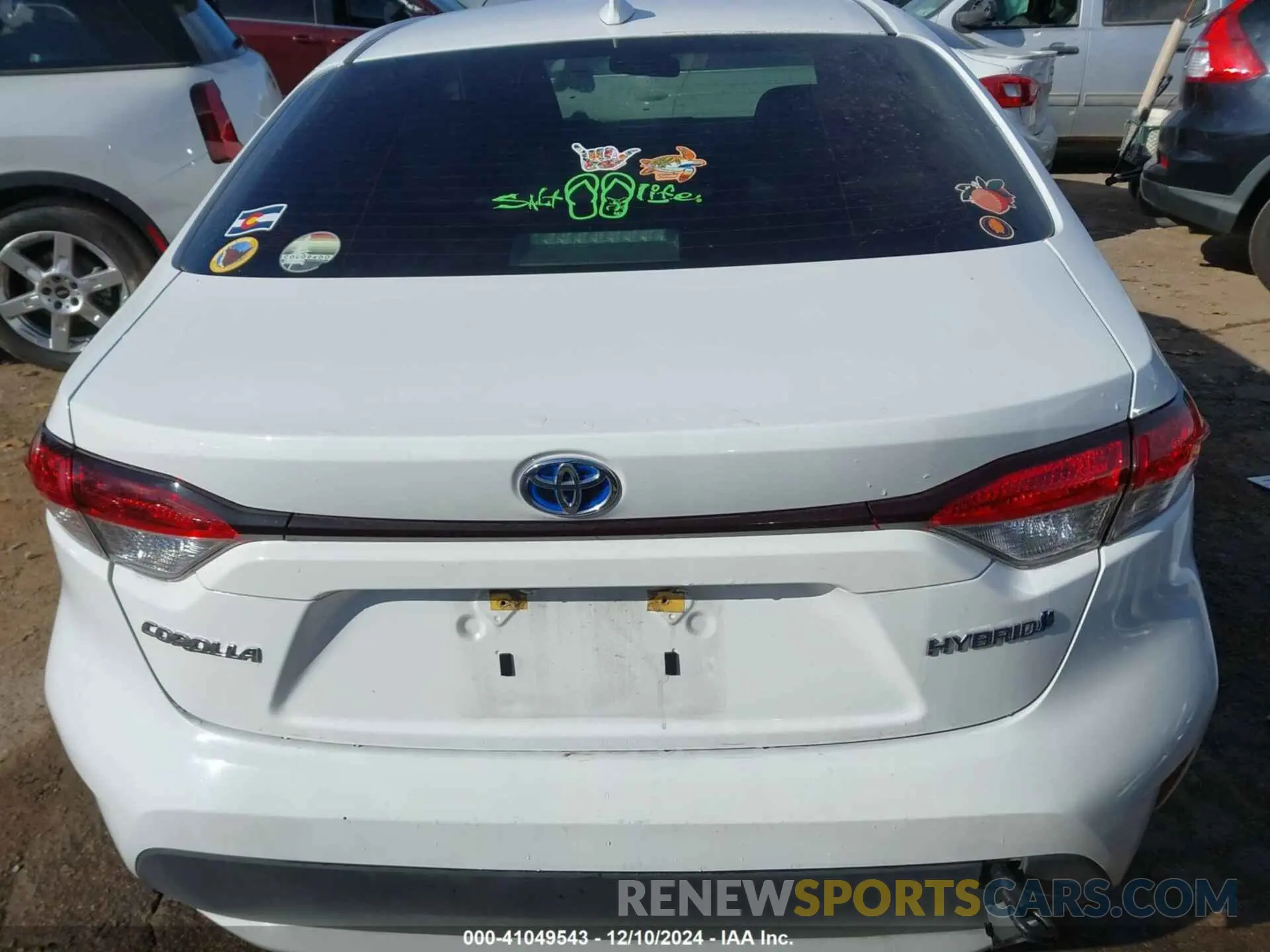 16 Photograph of a damaged car JTDEBRBE9LJ014295 TOYOTA COROLLA 2020