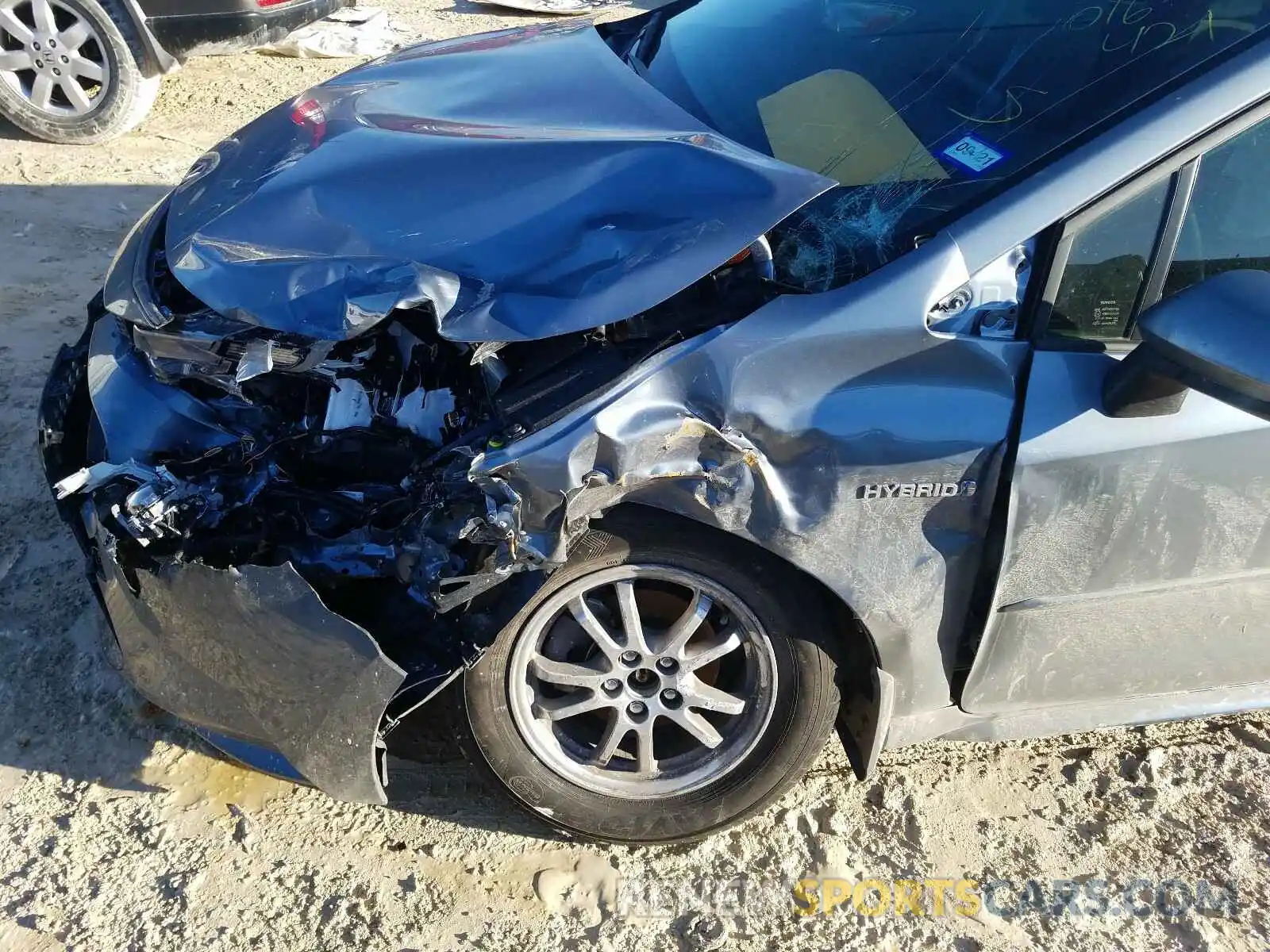 9 Photograph of a damaged car JTDEBRBE9LJ016421 TOYOTA COROLLA 2020