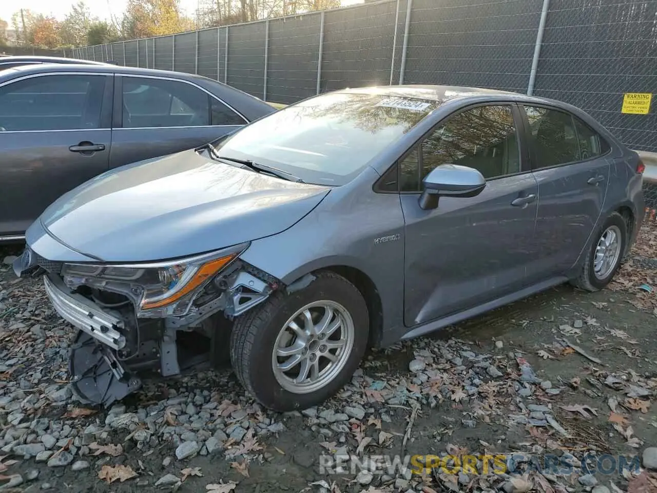 1 Photograph of a damaged car JTDEBRBE9LJ016998 TOYOTA COROLLA 2020
