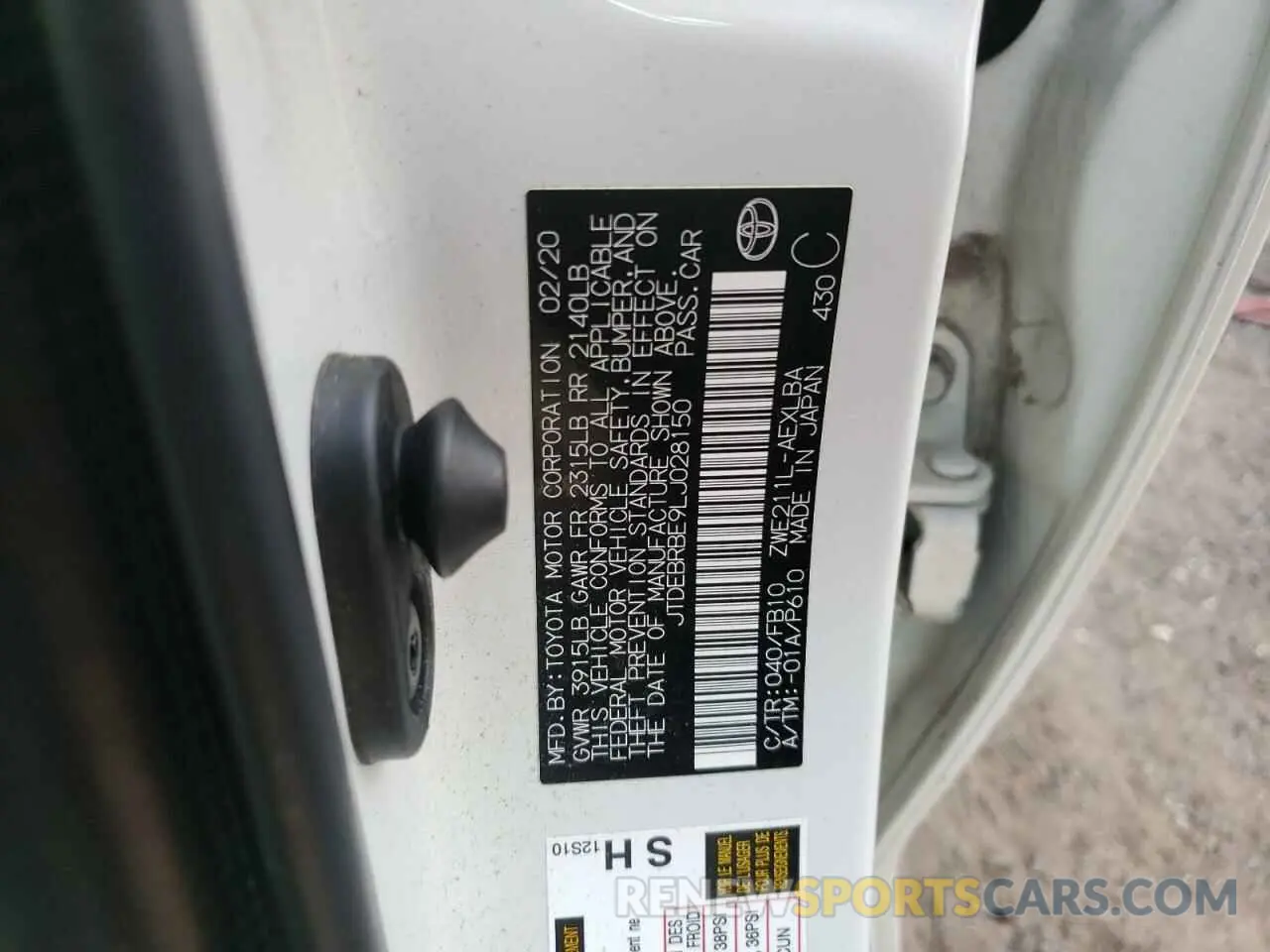 12 Photograph of a damaged car JTDEBRBE9LJ028150 TOYOTA COROLLA 2020