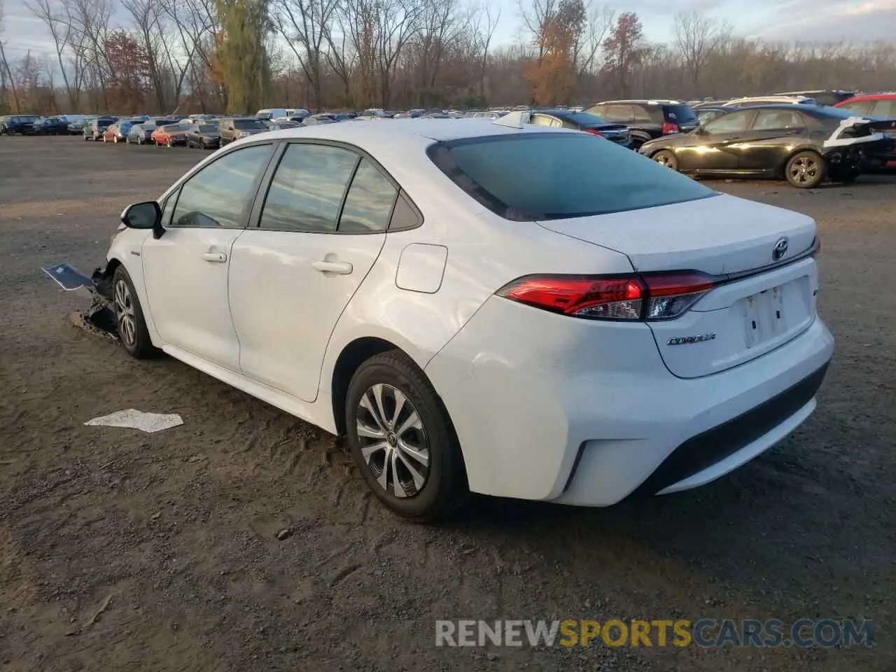 2 Photograph of a damaged car JTDEBRBE9LJ028150 TOYOTA COROLLA 2020