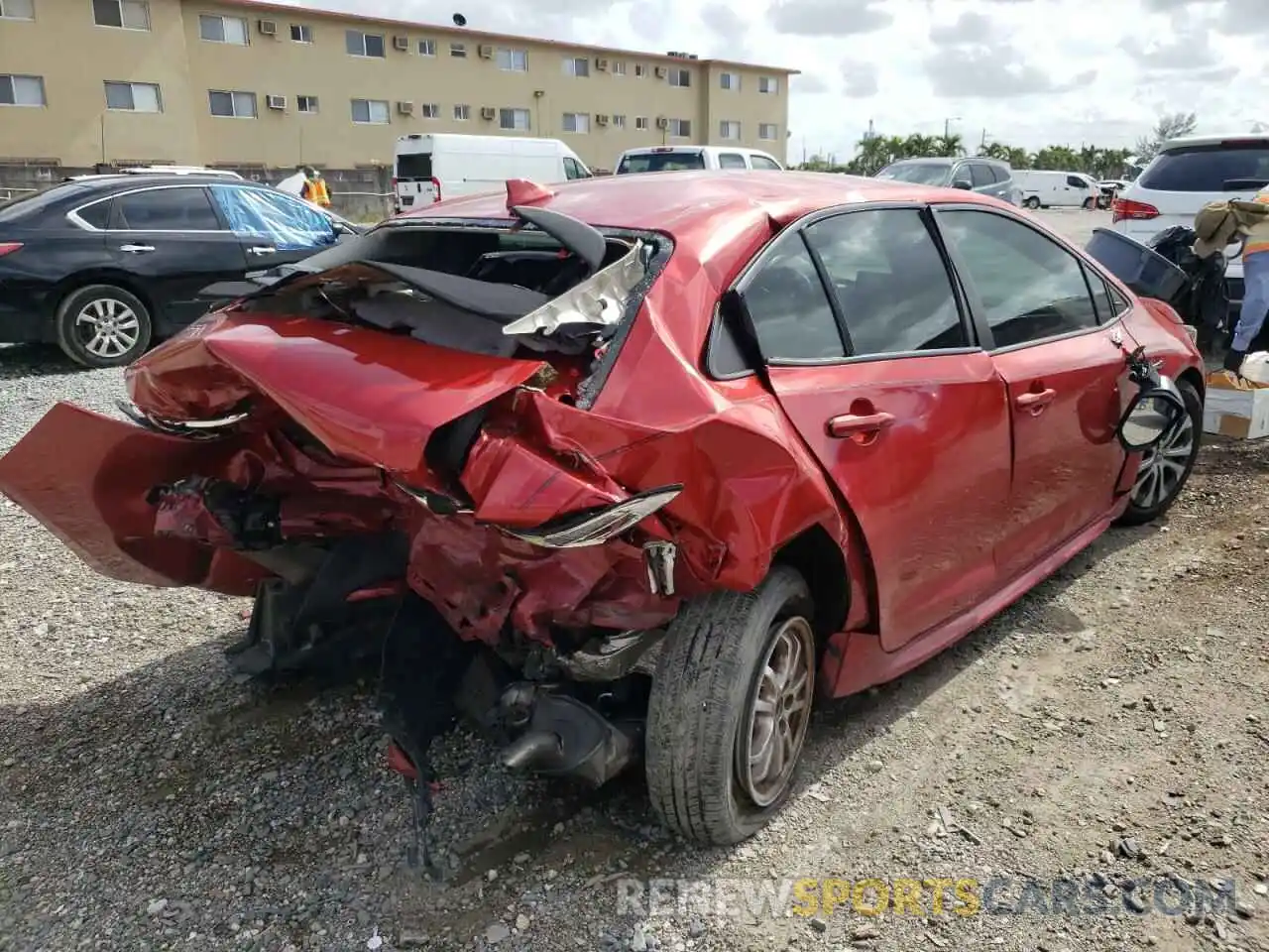 4 Photograph of a damaged car JTDEBRBEXLJ004214 TOYOTA COROLLA 2020