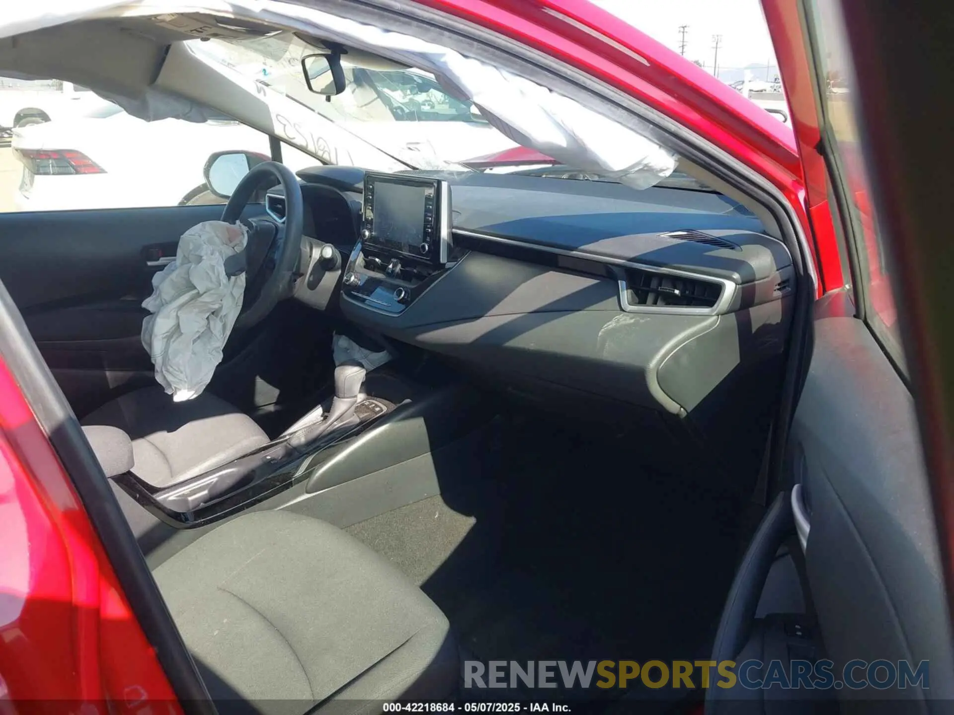 5 Photograph of a damaged car JTDEBRBEXLJ024365 TOYOTA COROLLA 2020