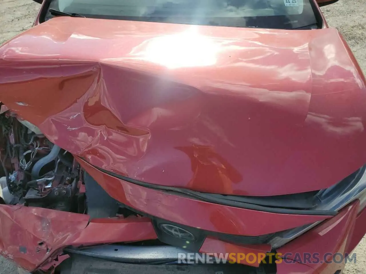 11 Photograph of a damaged car JTDEPRAE0LJ005682 TOYOTA COROLLA 2020