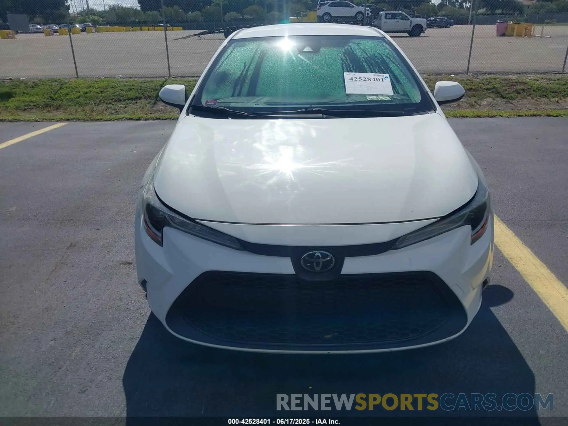 6 Photograph of a damaged car JTDEPRAE0LJ006525 TOYOTA COROLLA 2020