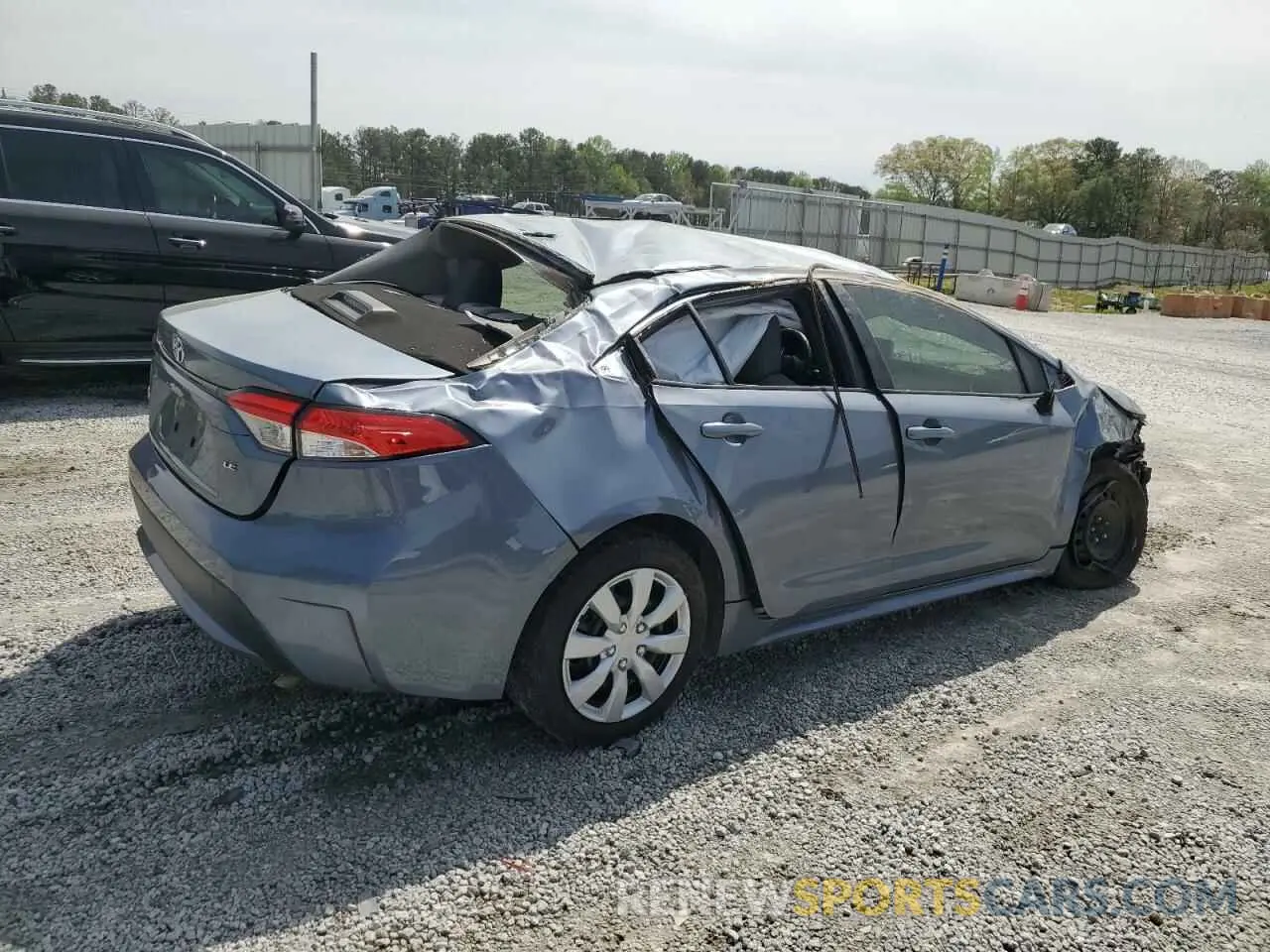 3 Photograph of a damaged car JTDEPRAE0LJ007982 TOYOTA COROLLA 2020