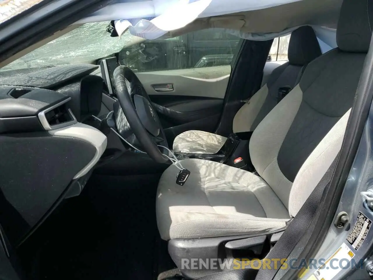7 Photograph of a damaged car JTDEPRAE0LJ007982 TOYOTA COROLLA 2020