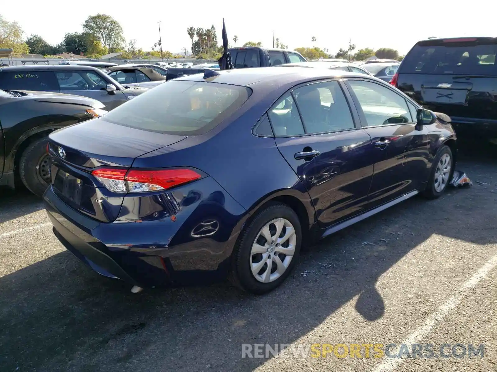 4 Photograph of a damaged car JTDEPRAE0LJ012924 TOYOTA COROLLA 2020