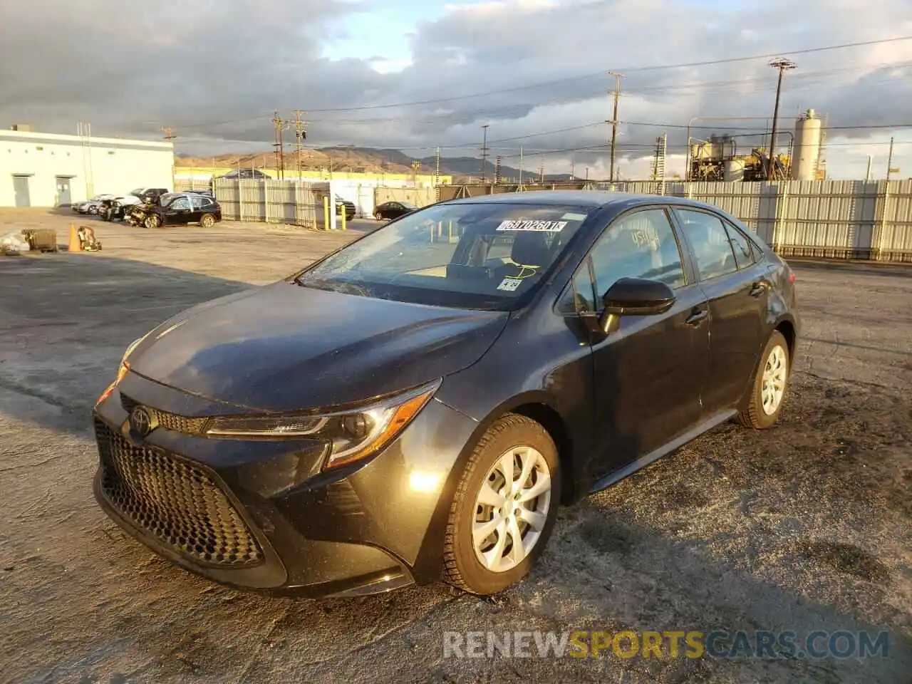 2 Photograph of a damaged car JTDEPRAE0LJ019338 TOYOTA COROLLA 2020