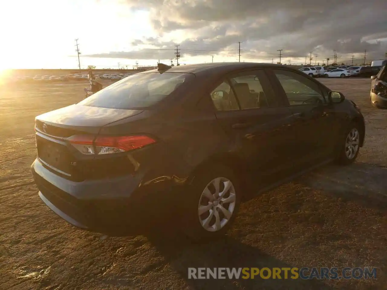 4 Photograph of a damaged car JTDEPRAE0LJ019338 TOYOTA COROLLA 2020