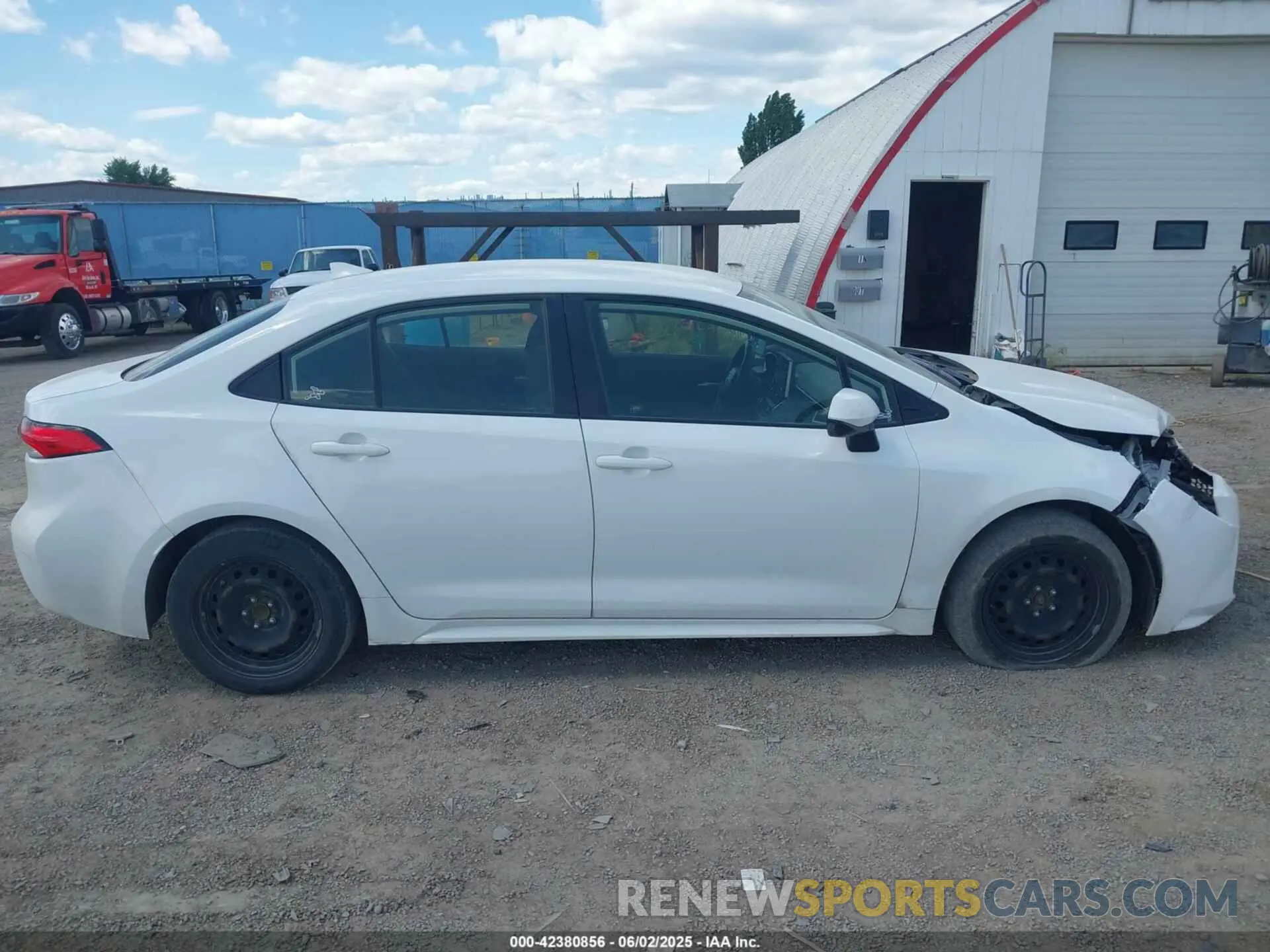 13 Photograph of a damaged car JTDEPRAE0LJ019713 TOYOTA COROLLA 2020
