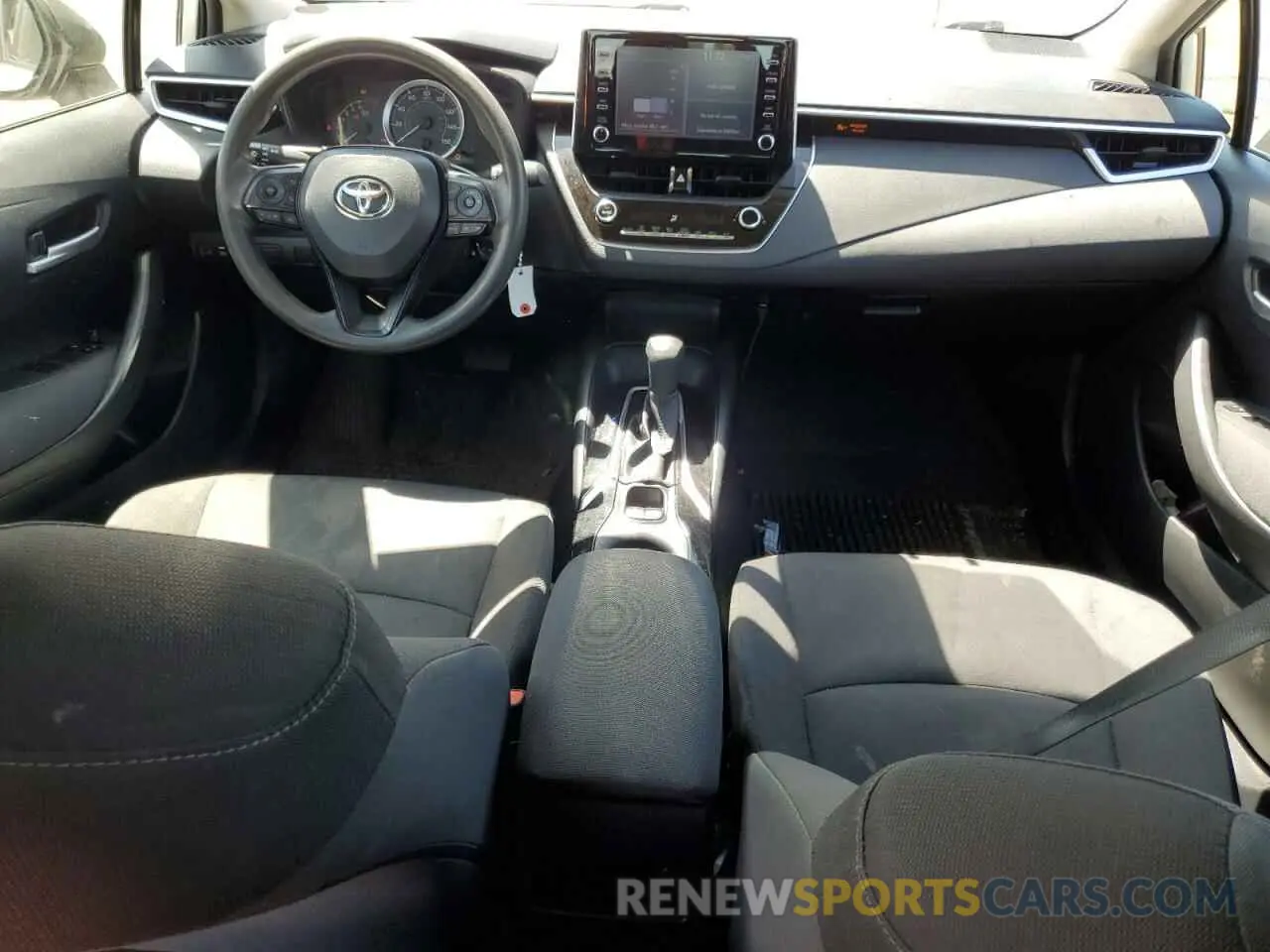 8 Photograph of a damaged car JTDEPRAE0LJ020361 TOYOTA COROLLA 2020