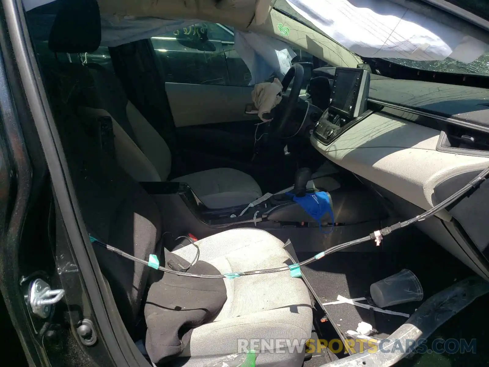 5 Photograph of a damaged car JTDEPRAE0LJ020747 TOYOTA COROLLA 2020