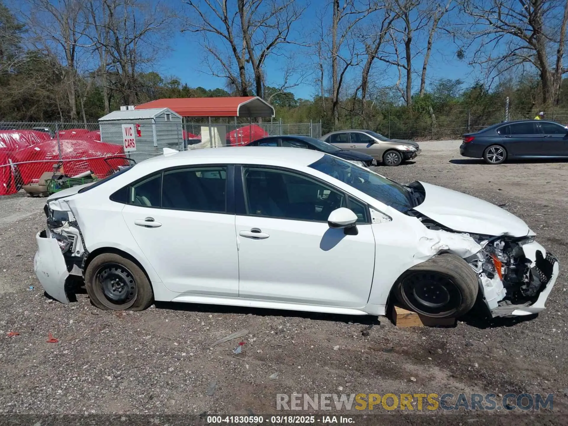 13 Photograph of a damaged car JTDEPRAE0LJ026015 TOYOTA COROLLA 2020