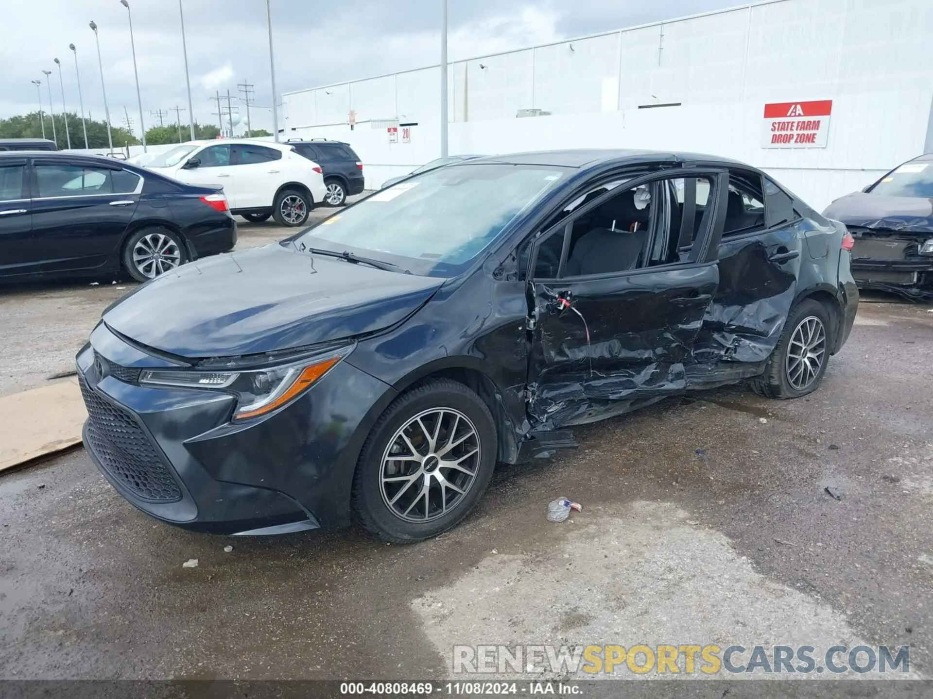 2 Photograph of a damaged car JTDEPRAE0LJ028203 TOYOTA COROLLA 2020