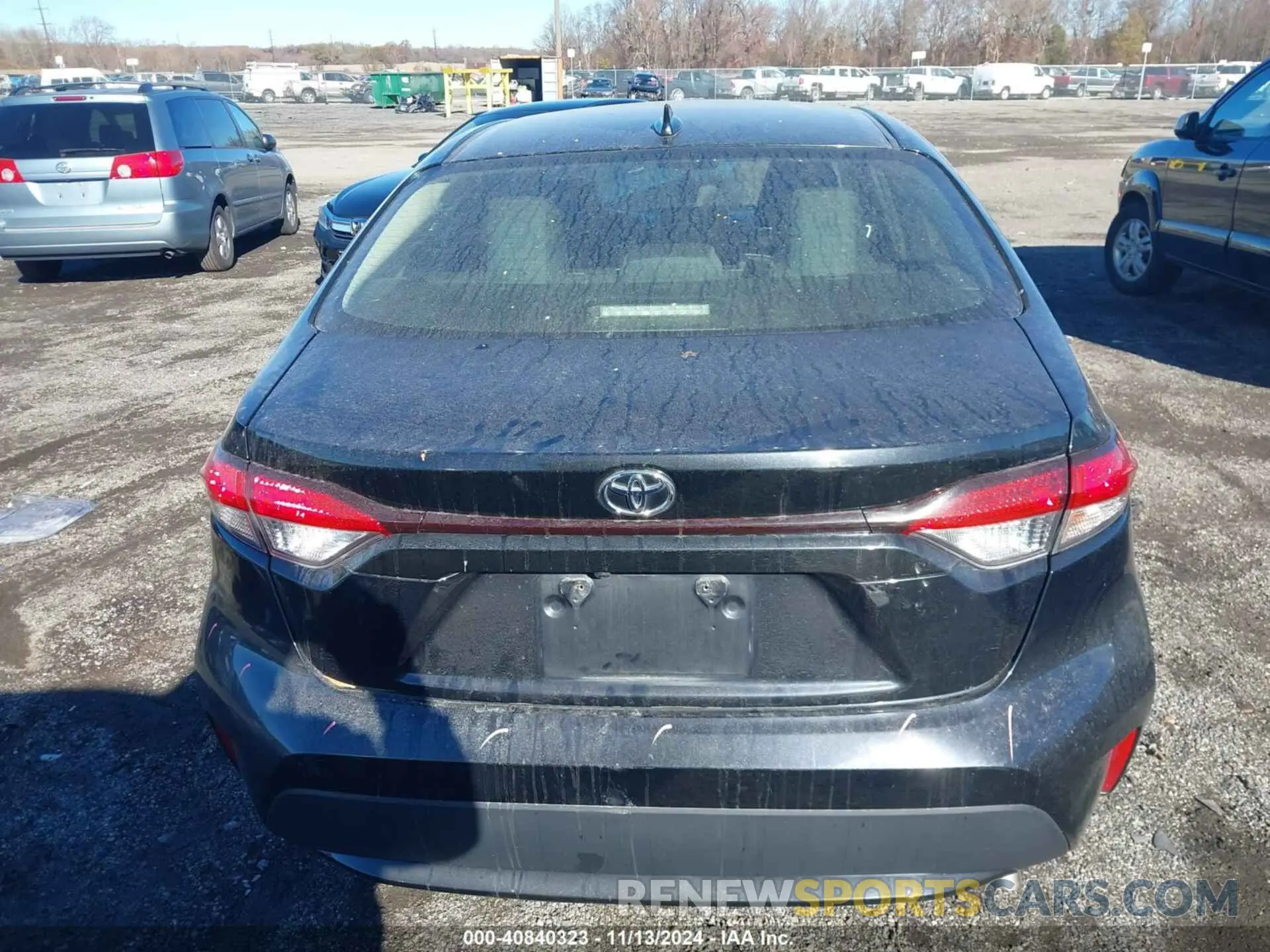 17 Photograph of a damaged car JTDEPRAE0LJ035488 TOYOTA COROLLA 2020