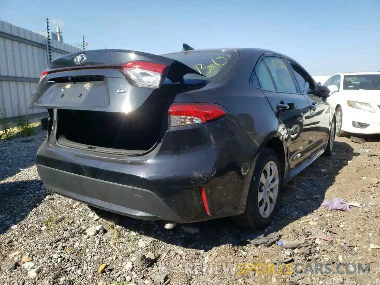 4 Photograph of a damaged car JTDEPRAE0LJ037919 TOYOTA COROLLA 2020