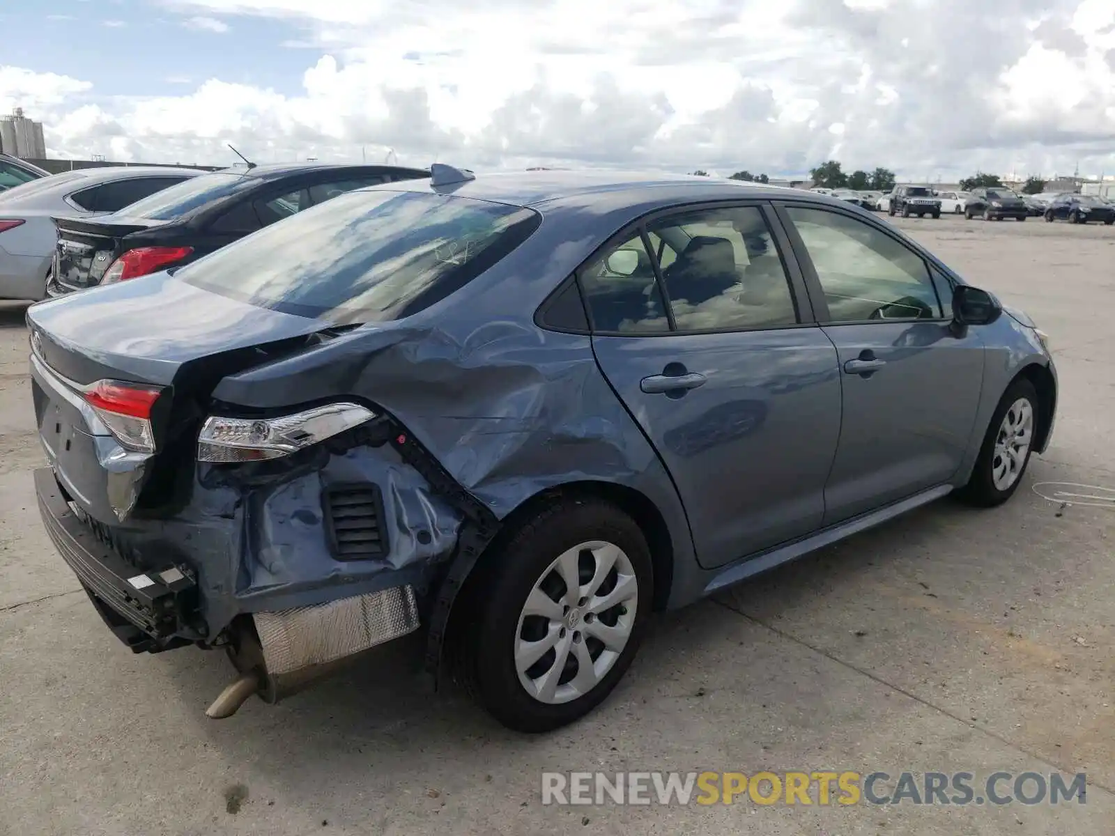 4 Photograph of a damaged car JTDEPRAE0LJ043865 TOYOTA COROLLA 2020